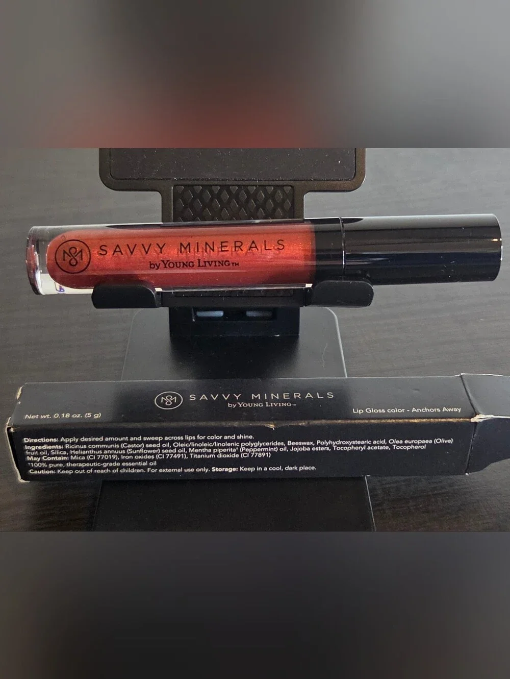 🕯NWT Savvy Minerals Young Living Anchors Away Lip Gloss 0.18 oz Discontinued